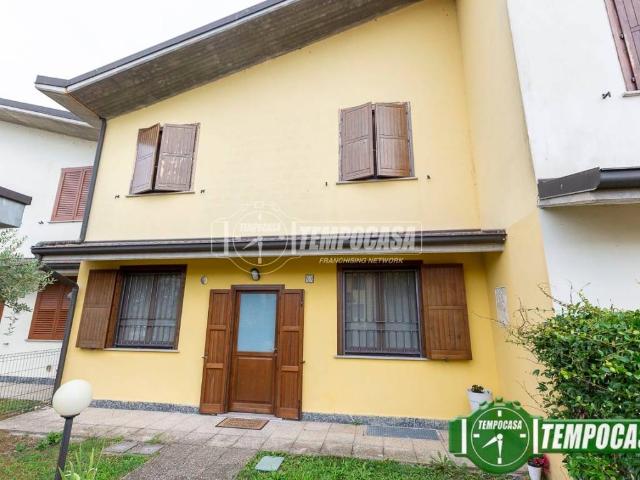 Villetta a schiera in vendita a Sant'Angelo Lodigiano LO