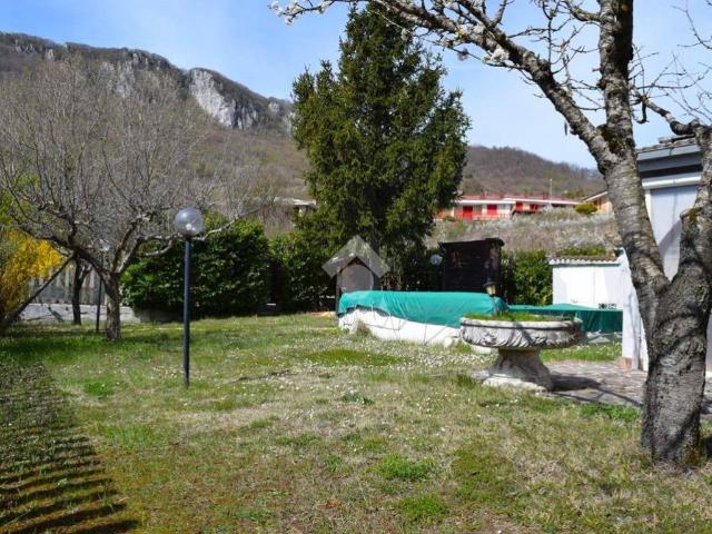 Villetta a schiera in vendita a Sante Marie AQ