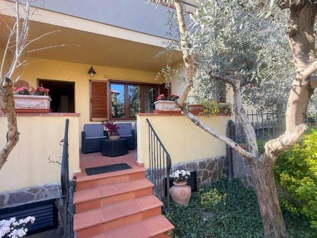 Villetta a schiera in vendita a Scandicci FI