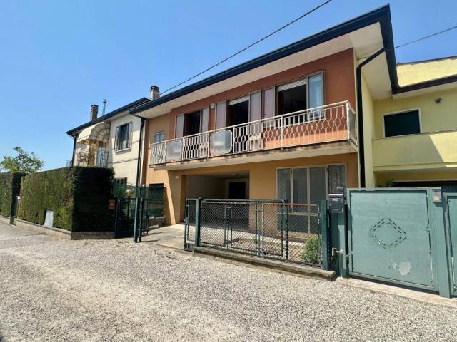 Villetta a schiera in vendita a Selvazzano Dentro PD