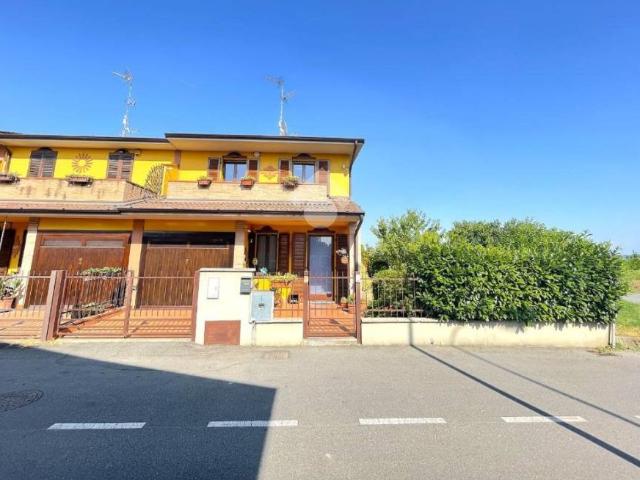 Villetta a schiera in vendita a Sesto ed Uniti CR
