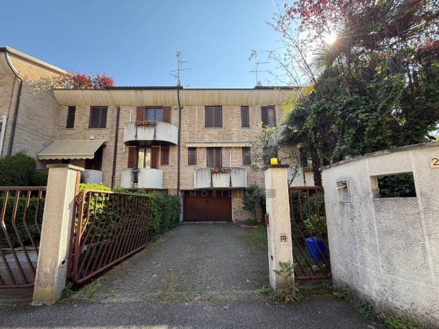 Villetta a schiera in vendita a Seregno MB