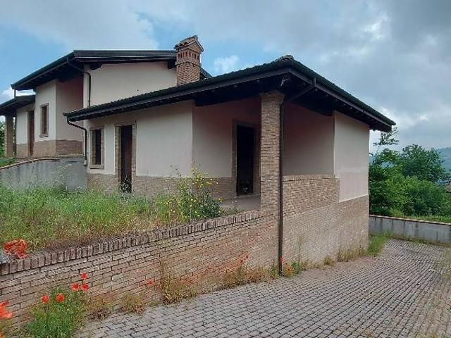 Villetta a schiera in vendita a Serramazzoni MO