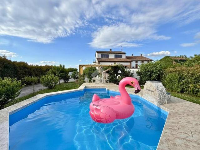 Villetta a schiera in vendita a Sissa Trecasali PR