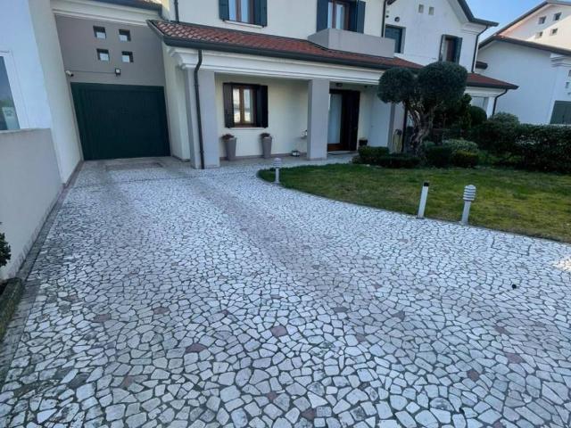 Villetta a schiera in vendita a Spinea VE