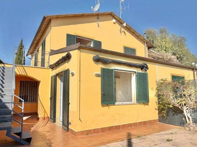 Villetta a schiera in vendita a Taggia IM