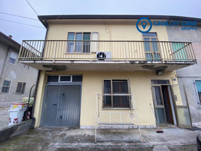 Villetta a schiera in Vendita a Taglio di Po