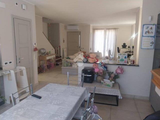 Villetta a schiera in vendita a Terni TR