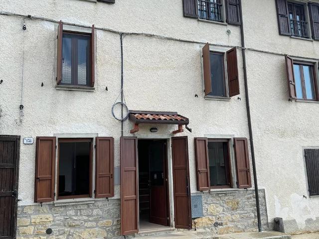 Villetta a schiera in vendita a Tizzano Val Parma PR