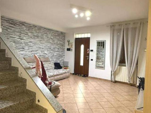Villetta a schiera in vendita a Torrevecchia Pia PV
