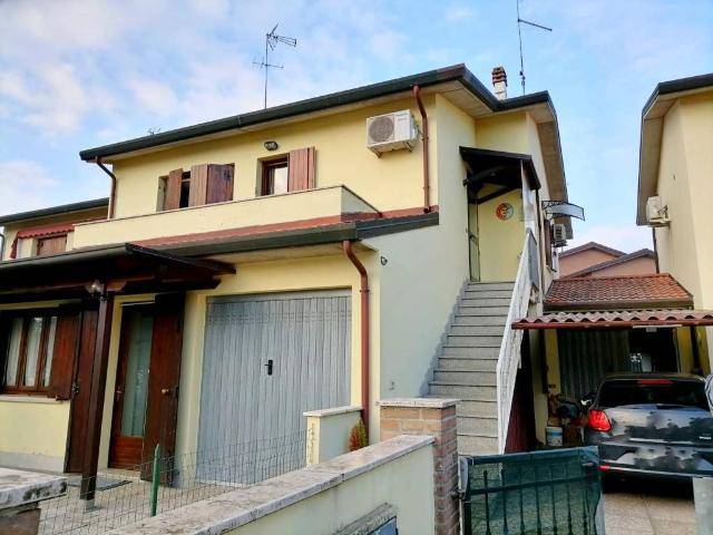Villetta a schiera in vendita a Tresignana FE