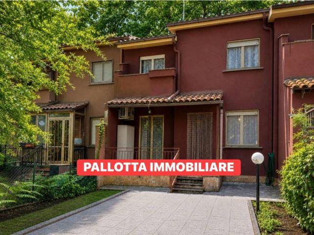 Villetta a schiera in vendita a Valentano VT