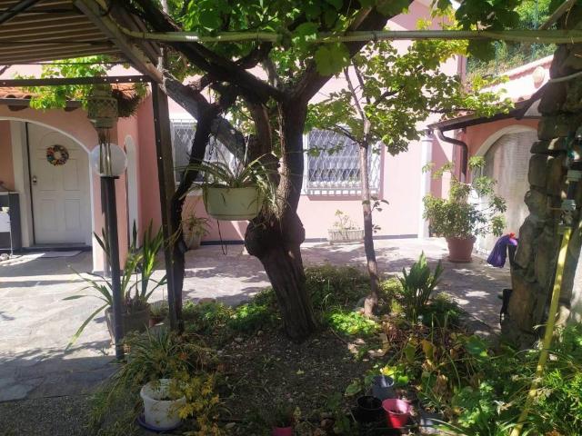 Villetta a schiera in vendita a Ventimiglia IM