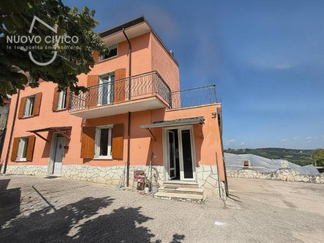 Villetta a schiera in vendita a Verona VR