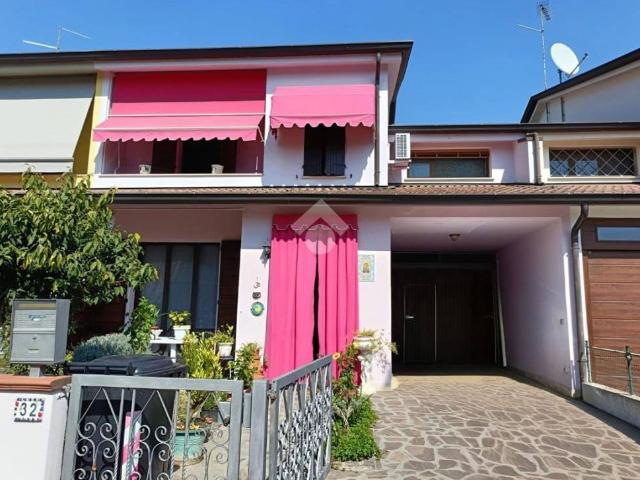 Villetta a schiera in vendita a Viadana MN