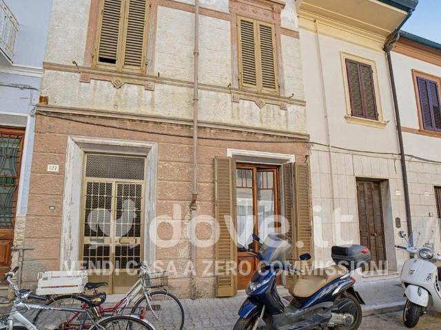 Villetta a schiera in vendita a Viareggio LU