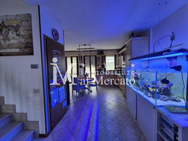 Villetta a schiera in vendita a Viareggio LU