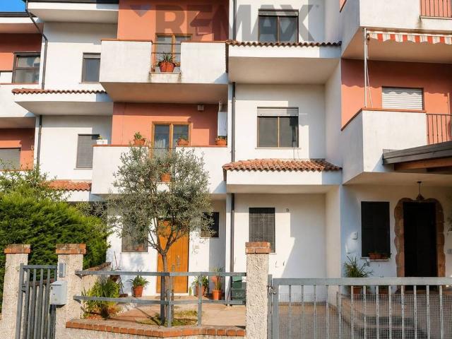 Villetta a schiera in vendita a Zumpano CS