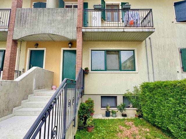 Villetta a schiera in vendita a Zimella VR