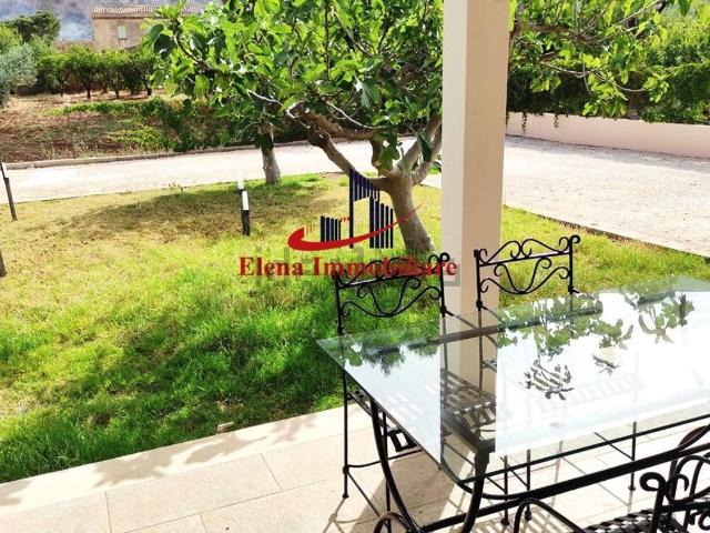 Villetta a schiera in vendita di 400 m² in Via Cristoforo Colombo