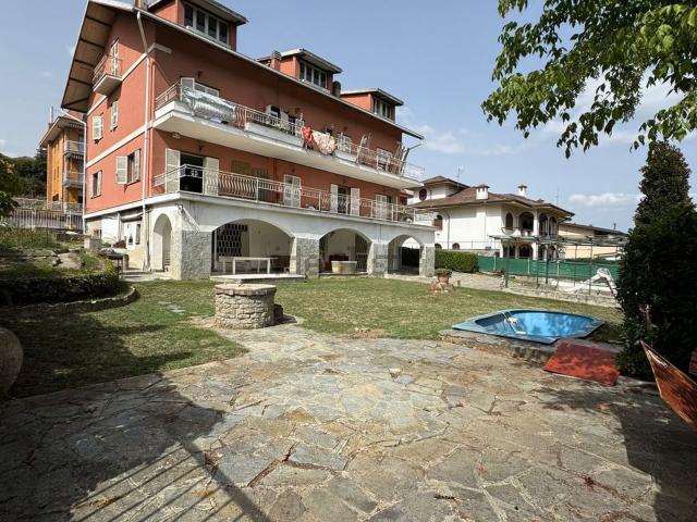 Villetta a schiera in vendita di 400 m² in Strada Cappellette