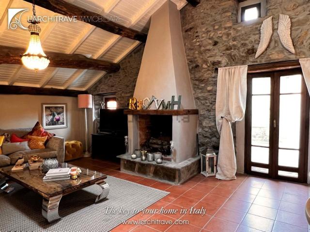 Villetta a schiera in vendita di 411 m²