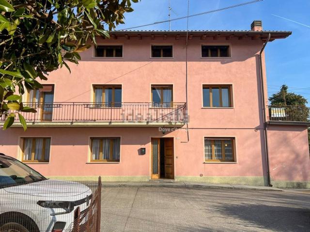 Villetta a schiera in vendita di 425 m² in Borgo villa