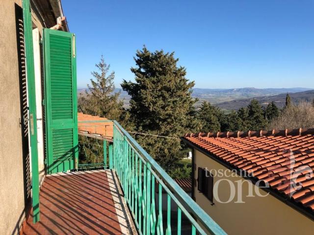 Villetta a schiera in vendita di 450 m² in Via Castellinese