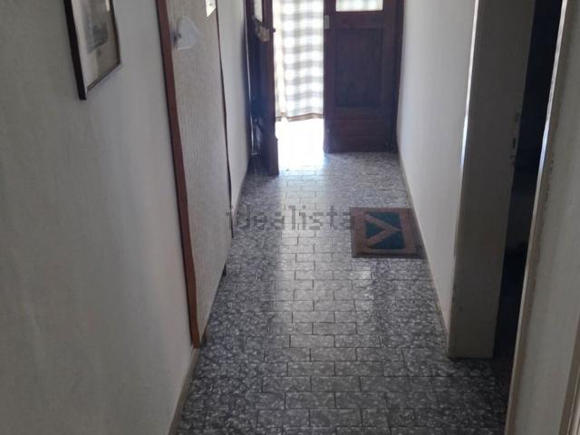 Villetta a schiera in vendita di 450 m² in Via A. Contarello