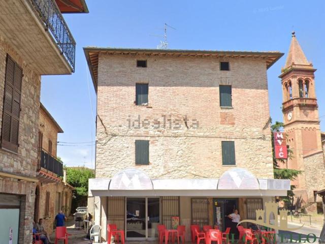 Villetta a schiera in vendita di 450 m² in Via Fratelli Rosselli, 7