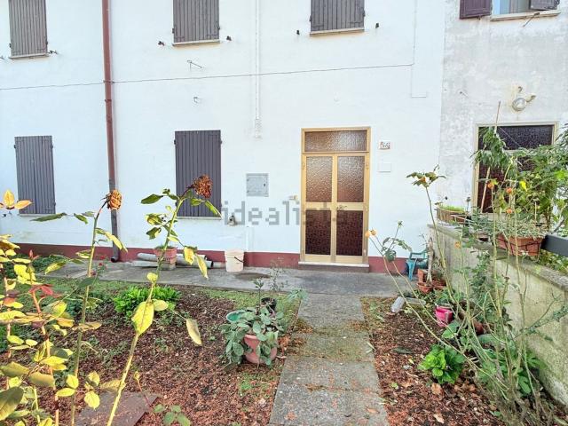 Villetta a schiera in vendita di 479 m² in Via Maria Margotti, 68