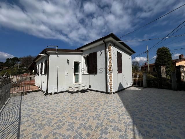 Villetta a schiera in vendita di 55 m² in Via Pietralba, 7