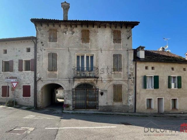 Villetta a schiera in vendita di 563 m² in Via 22 Marzo, 3