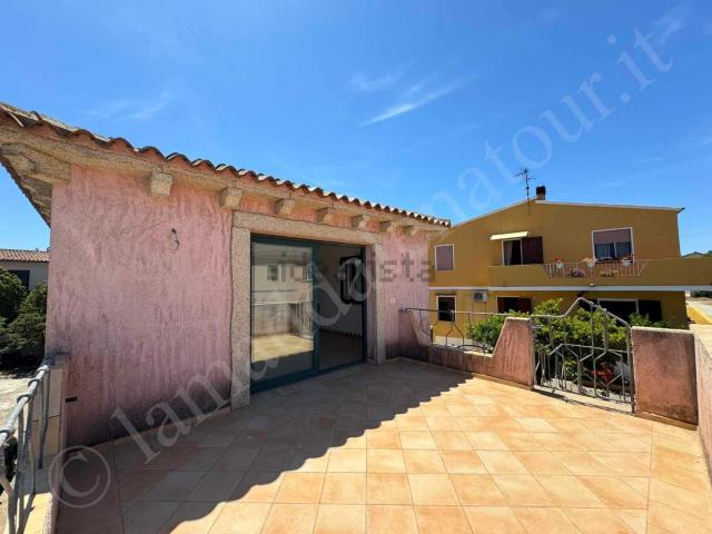 Villetta a schiera in vendita di 63 m² in Strada Porto Pozzo Curichena, 6