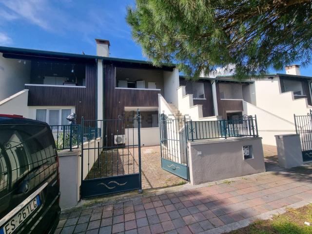 Villetta a schiera in vendita di 60 m² in Via Boris Giuliano, 6