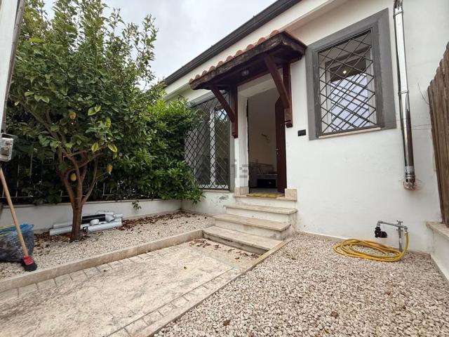 Villetta a schiera in vendita di 60 m² in Via Ermanno Ferrero