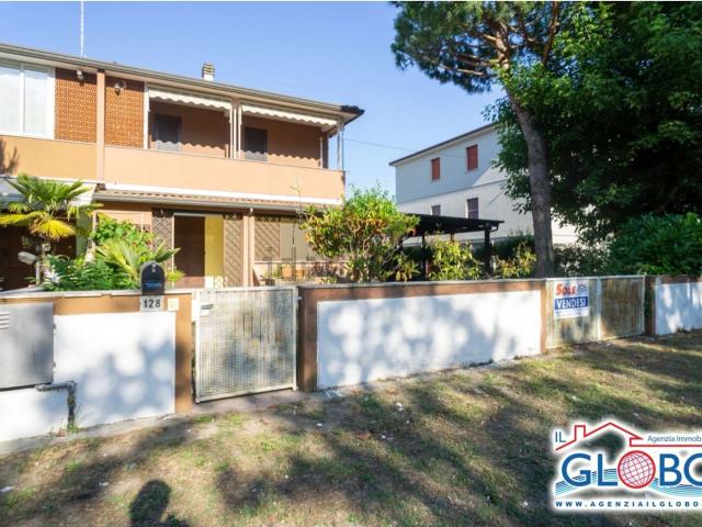 Villetta a schiera in vendita di 60 m² in Viale delle Nazioni Unite, 128