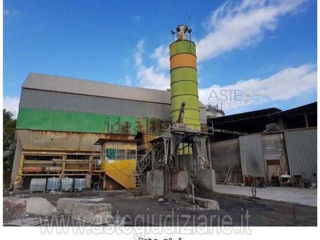 Villetta a schiera in vendita di 6289 m²