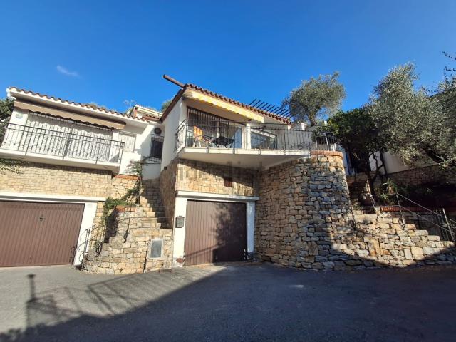 Villetta a schiera in vendita di 67 m² in Via Aurelia Ovest, 153