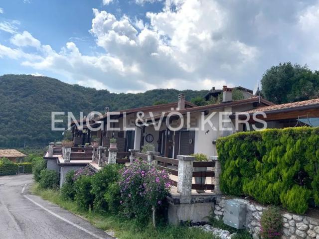 Villetta a schiera in vendita di 99 m²