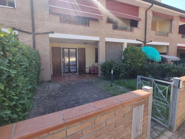 Villetta a schiera in vendita di 65 m² in Via Imola, 26