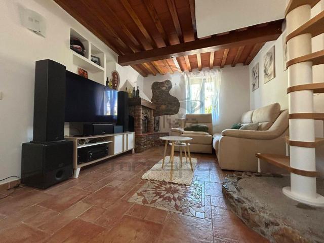 Villetta a schiera in vendita di 65 m² in Via Montebello, 10