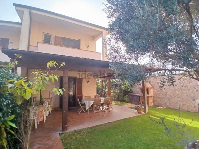 Villetta a schiera in vendita di 65 m² in Via Oceano Pacifico