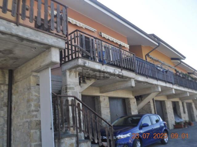 Villetta a schiera in vendita di 66 m² in Via Giardini Sud, 311