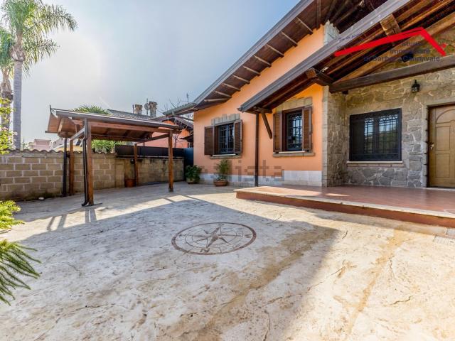 Villetta a schiera in vendita di 68 m² in Via Caiolo