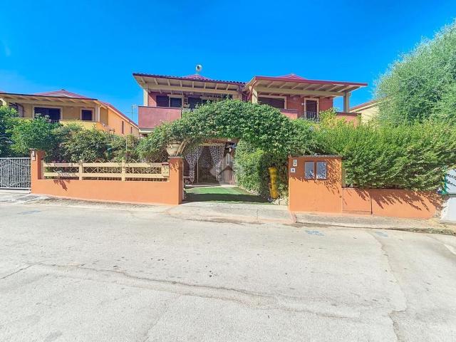 Villetta a schiera in vendita di 68 m² in Via La Piana, 46
