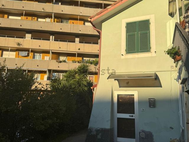 Villetta a schiera in vendita di 70 m² in Via Torbella