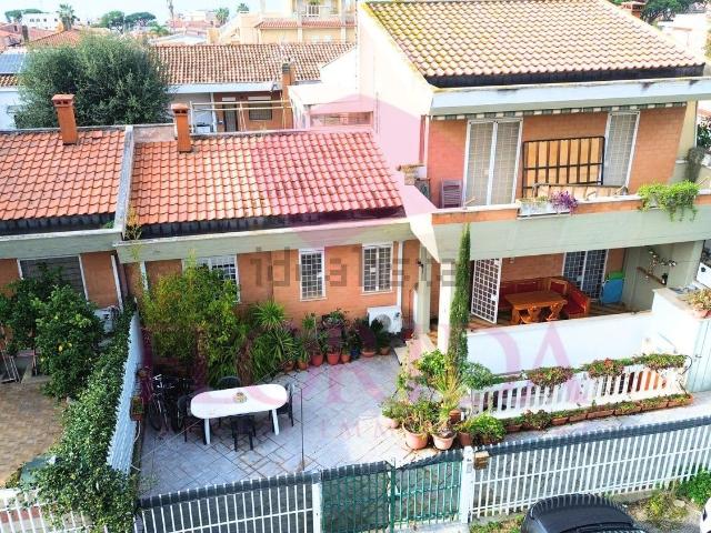 Villetta a schiera in vendita di 70 m² in Via delle Ninfe