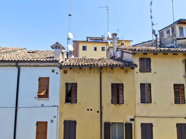 Villetta a schiera in vendita di 70 m² in Viale Mentana