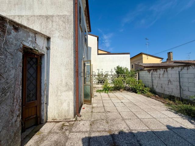 Villetta a schiera in vendita di 72 m² in Via Giuseppe Verdi, 15